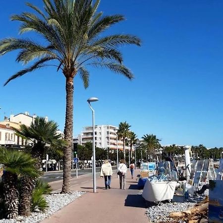 Studio Cosy Terrasse Front Mer Cagnes-sur-Mer Exterior photo